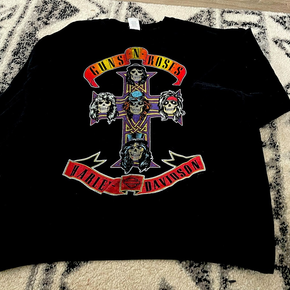 Cute gun and roses/ Harley Davidson sweater